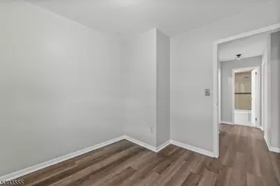 14 Brookwood Dr #2, Maplewood, NJ 07040 - Photo 16