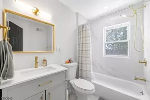 170 Clinton Pl, Newark, NJ 07112 - Photo 10