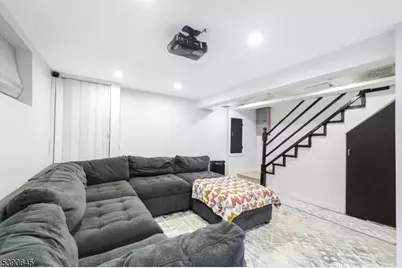 170 Clinton Pl, Newark, NJ 07112 - Photo 14