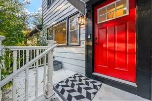 85 Ivy Ln, Bridgewater, NJ 08807 - Photo 2