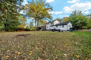 85 Ivy Ln, Bridgewater, NJ 08807 - Photo 16