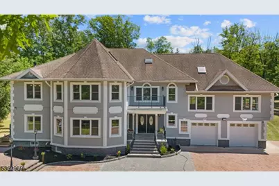 47 Cutlass Rd, Kinnelon, NJ 07405 - Photo 1