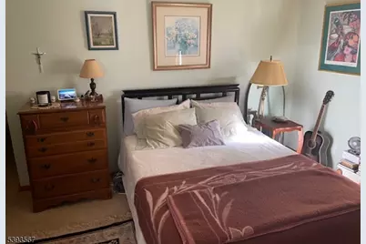 210 Sidney Rd, Franklin Township, NJ 08867 - Photo 8