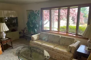 210 Sidney Rd, Franklin Township, NJ 08867 - Photo 2