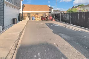 229 E 24th St, Paterson, NJ 07514 - Photo 12