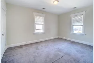 222 Lafayette Ave, Lyndhurst Township, NJ 07071 - Photo 8