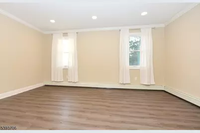 105 Parkway #2, Rochelle Park Township, NJ 07662 - Photo 18