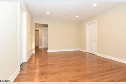 105 Parkway #2, Rochelle Park Township, NJ 07662 - Photo 16