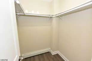 105 Parkway, Rochelle Park Township, NJ 07662 - Photo 20