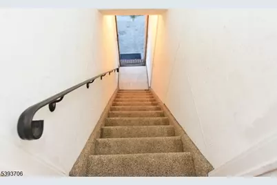 105 Parkway #2, Rochelle Park Township, NJ 07662 - Photo 20