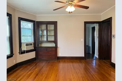 32 Montclair Ave #1, Montclair, NJ 07042 - Photo 4