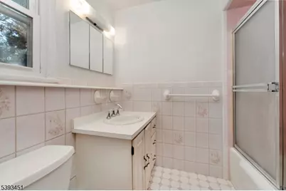 10 Samuel Dr, Raritan Township, NJ 08822 - Photo 30