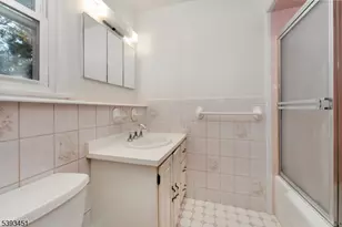 10 Samuel Dr, Raritan Township, NJ 08822 - Photo 30