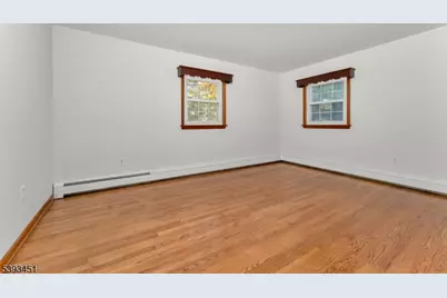 10 Samuel Dr, Raritan Township, NJ 08822 - Photo 16