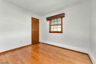 10 Samuel Dr, Raritan Township, NJ 08822 - Photo 18