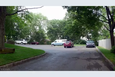 11 E Cliff St, Somerville, NJ 08876 - Photo 2