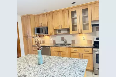 3 Barbara St, Parsippany, NJ 07054 - Photo 2