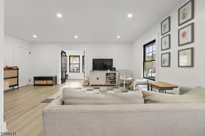 11 W Gouverneur Ave, Rutherford, NJ 07070 - Photo 20