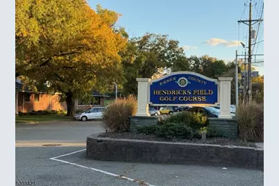 310 Freedom Ln, Belleville, NJ 07109 - Photo 2