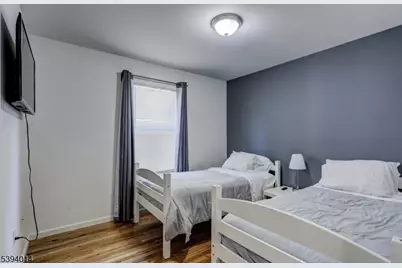 70 Orchard St #2, Newark, NJ 07102 - Photo 8