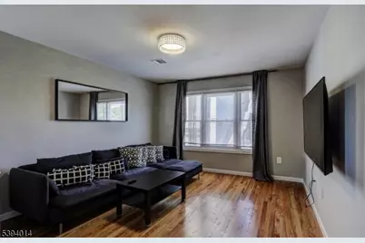 70 Orchard St #2, Newark, NJ 07102 - Photo 4