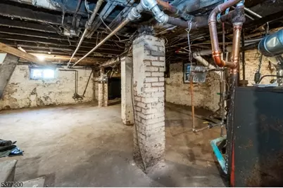 65 N Grove St, East Orange, NJ 07017 - Photo 22