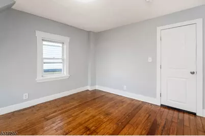 65 N Grove St, East Orange, NJ 07017 - Photo 20