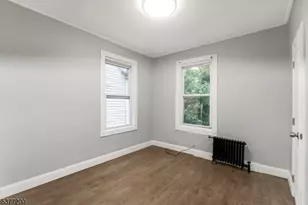 65 N Grove St, East Orange, NJ 07017 - Photo 14