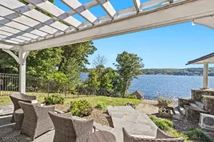 331 Lakeside Blvd, Hopatcong, NJ 07843 - Photo 24