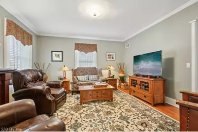 1035 Littleton Rd, Parsippany, NJ 07054 - Photo 32