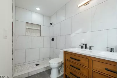 90 Hollywood Ave #2, East Orange, NJ 07018 - Photo 6