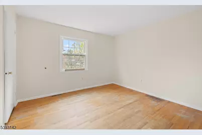 2 Washington St, Rocky Hill, NJ 08553 - Photo 20