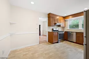 2 Washington St, Rocky Hill, NJ 08553 - Photo 10