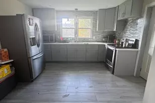 1036 8 S Elmora Av, Elizabeth, NJ 07202 - Photo 2