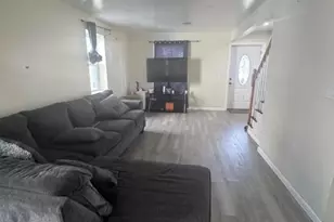 1036 8 S Elmora Av, Elizabeth, NJ 07202 - Photo 4