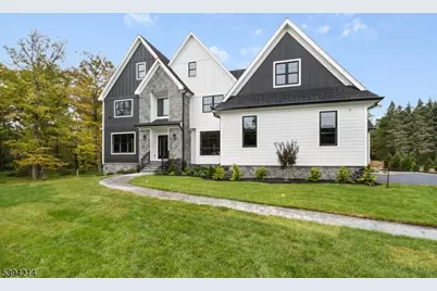 7 Brookside Dr, Warren Township, NJ 07059 - Photo 2