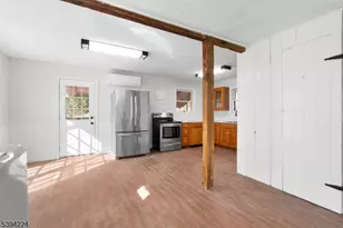 31 Prices Switch Rd, Vernon, NJ 07462 - Photo 12