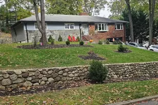 11 Surrey Pl, Hawthorne, NJ 07506 - Photo 1