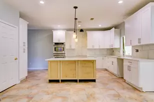 15 Berry Ct, Mount Olive, NJ 07836 - Photo 18