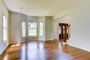 15 Berry Ct, Mount Olive, NJ 07836 - Photo 8