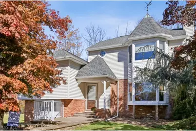 4 Ledgewood Trl, Kinnelon, NJ 07405 - Photo 1