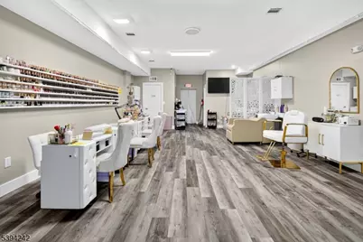 97 Newport Ave, Franklin Township, NJ 08873 - Photo 8