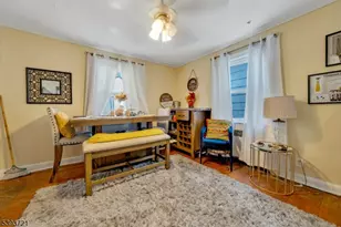 307 Eastern Pkwy, Newark, NJ 07106 - Photo 8