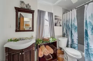 307 Eastern Pkwy, Newark, NJ 07106 - Photo 16