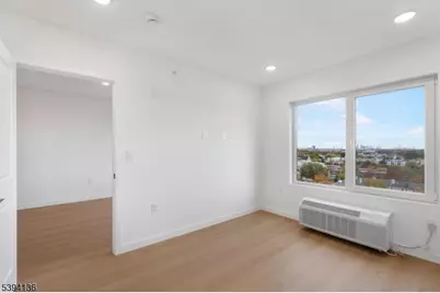 768 Bergen St #5D, Newark, NJ 07108 - Photo 6