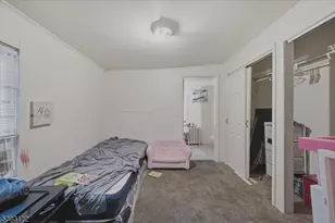 36 Fox St, Phillipsburg, NJ 08865 - Photo 12