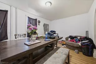 36 Fox St, Phillipsburg, NJ 08865 - Photo 4