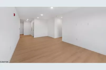 768 Bergen St #3G, Newark, NJ 07108 - Photo 4