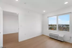 768 Bergen St, Newark, NJ 07108 - Photo 10