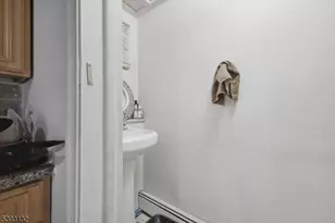 38 Fox St, Phillipsburg, NJ 08865 - Photo 12